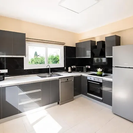 Villa Well By Holidaykeys Kyrenia (Northern Cyprus)